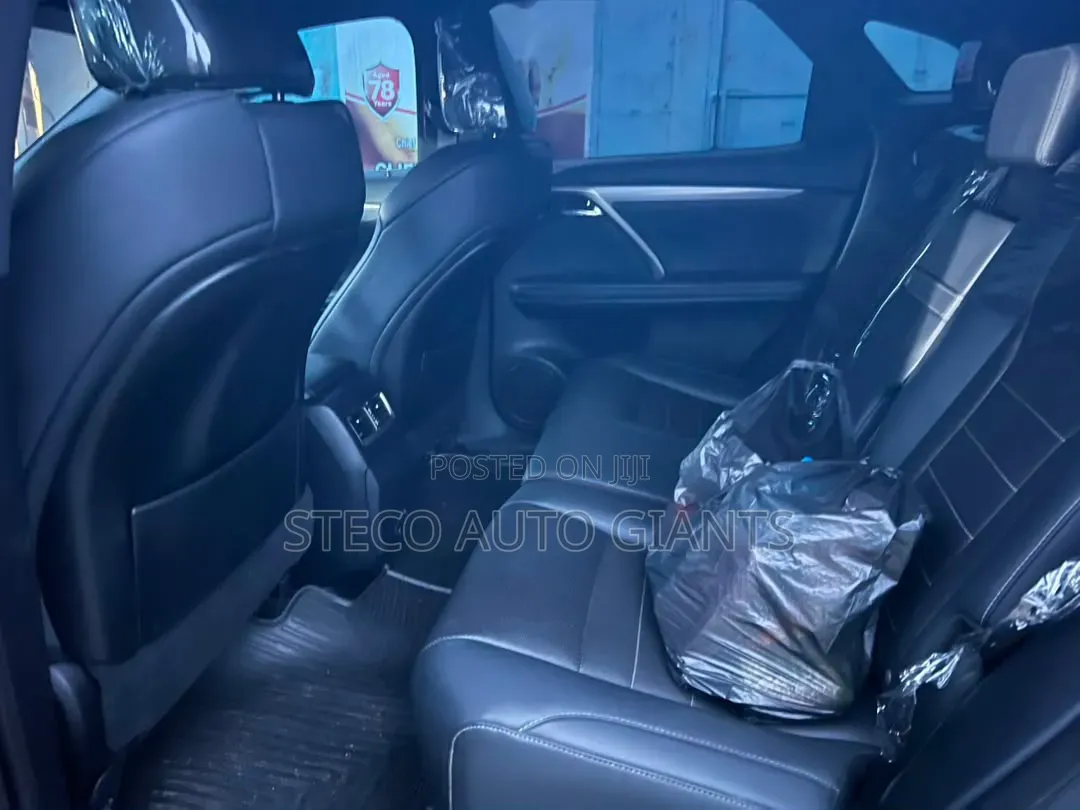 Lexus RX 2022 Black