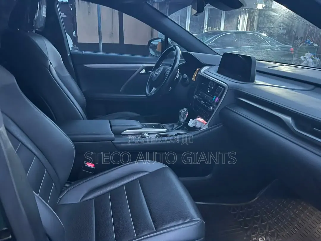 Lexus RX 2022 Black