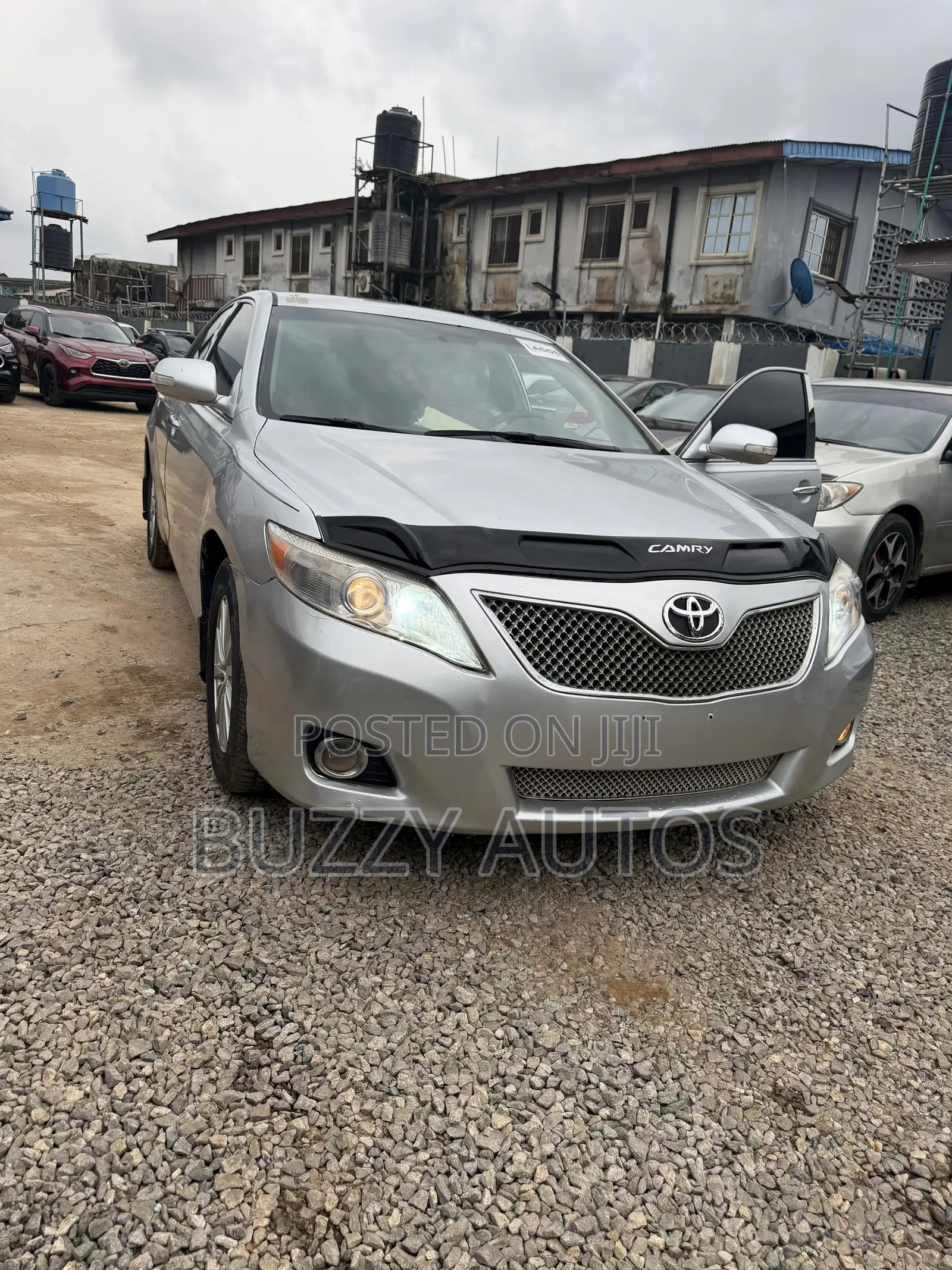 Toyota Camry LE 4dr Sedan (2.4L 4cyl 5A) 2009 Silver