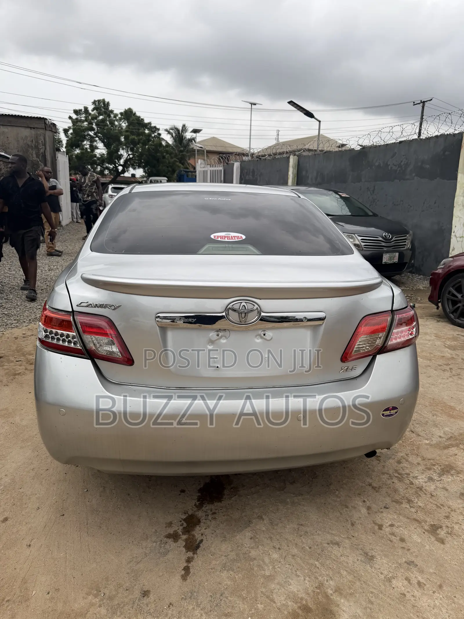 Toyota Camry LE 4dr Sedan (2.4L 4cyl 5A) 2009 Silver