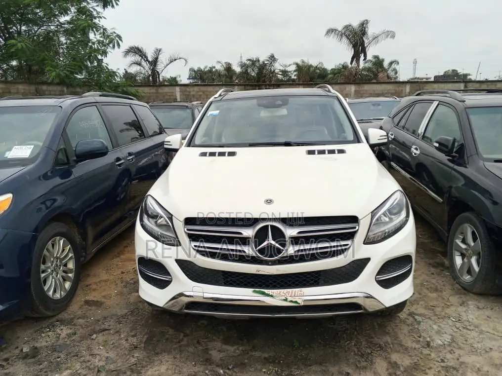 Mercedes-Benz GLE-Class 2018 White