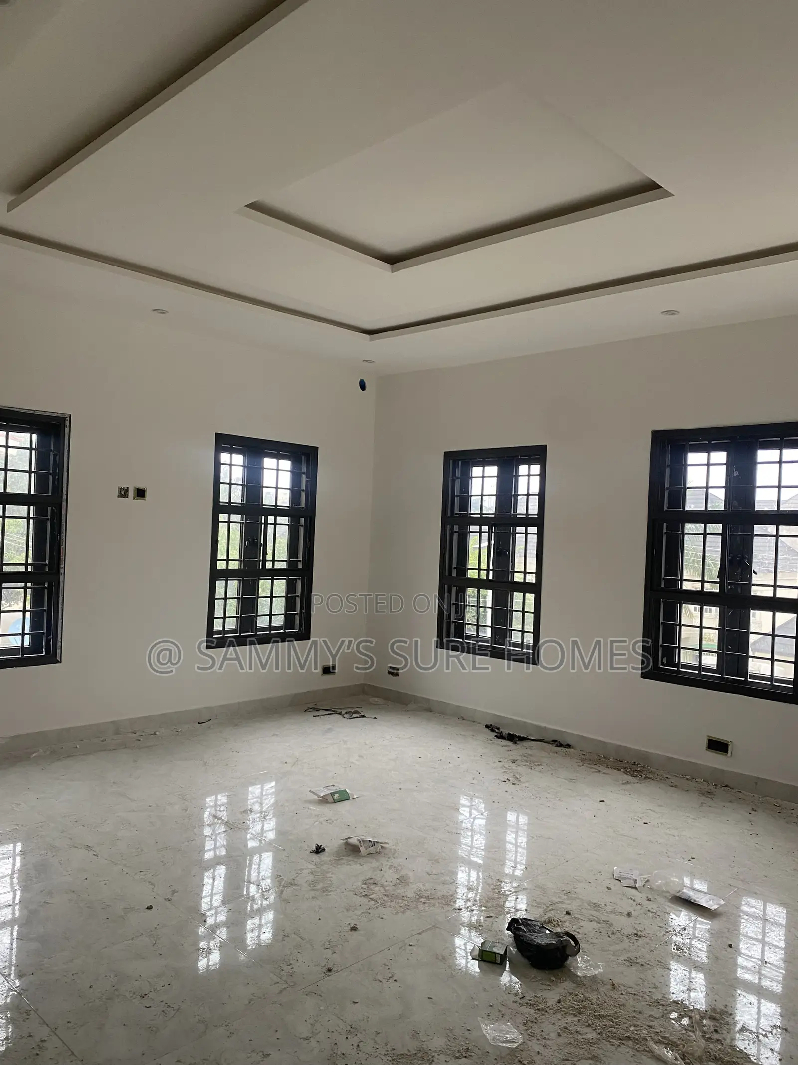 5bdrm Duplex in 35 Road 3Rd Avenue for rent