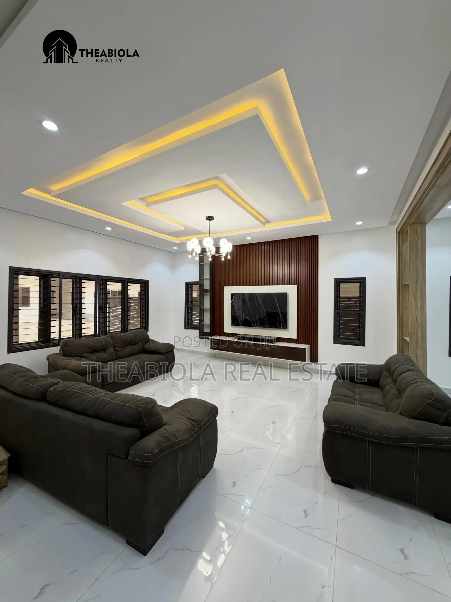 5bdrm Duplex in Katampe Extension, for sale