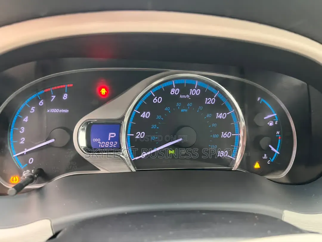 Toyota Sienna 2011