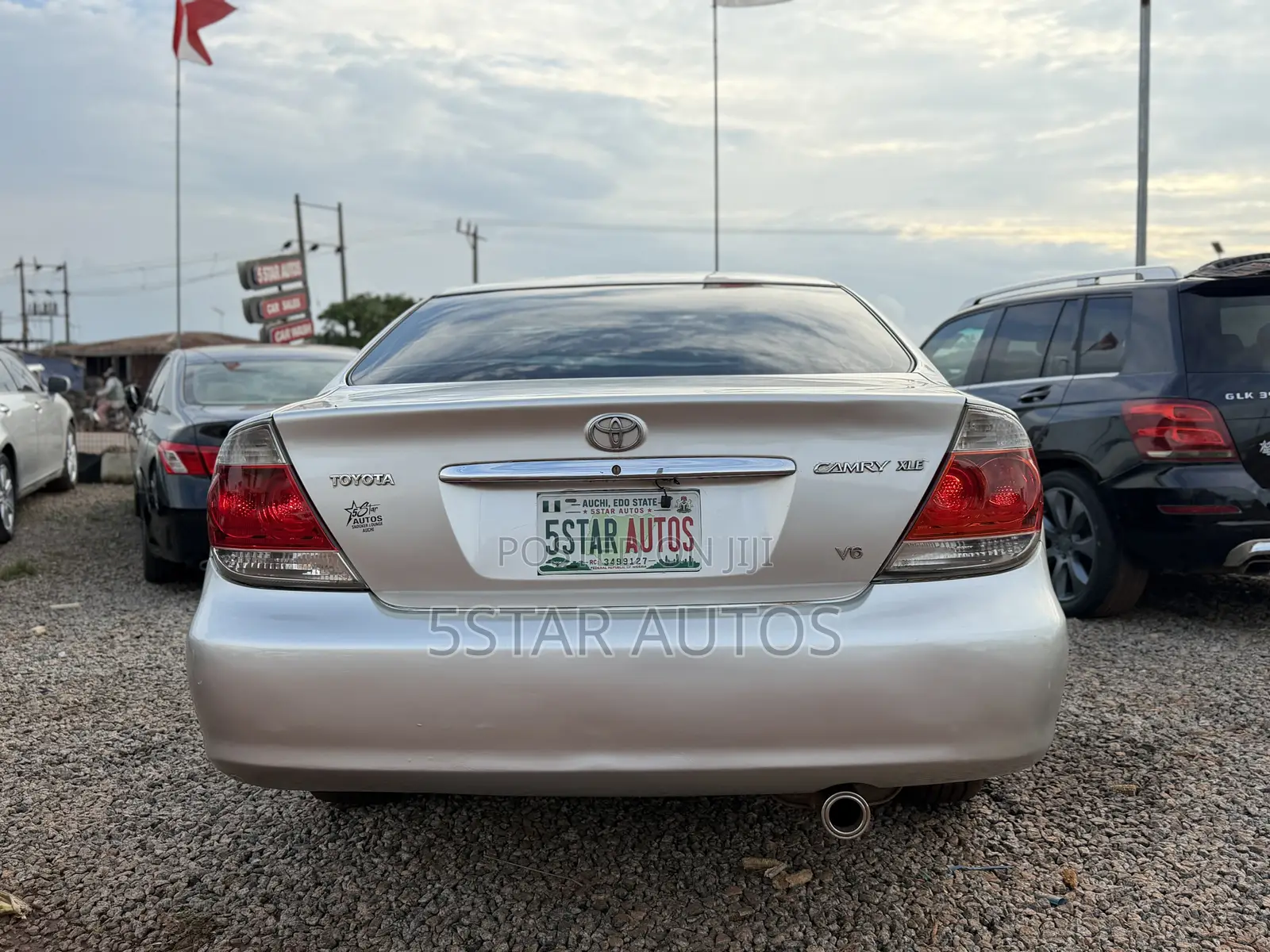 Toyota Camry XLE V6 4dr Sedan (3.0L 6cyl 5A) 2006 Silver