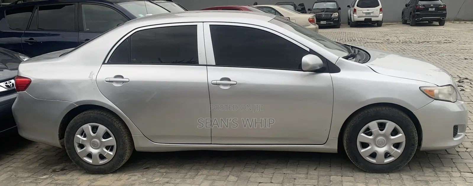 Toyota Corolla LE 4dr Sedan (1.8L 4 cyl 4A) 2009 Silver