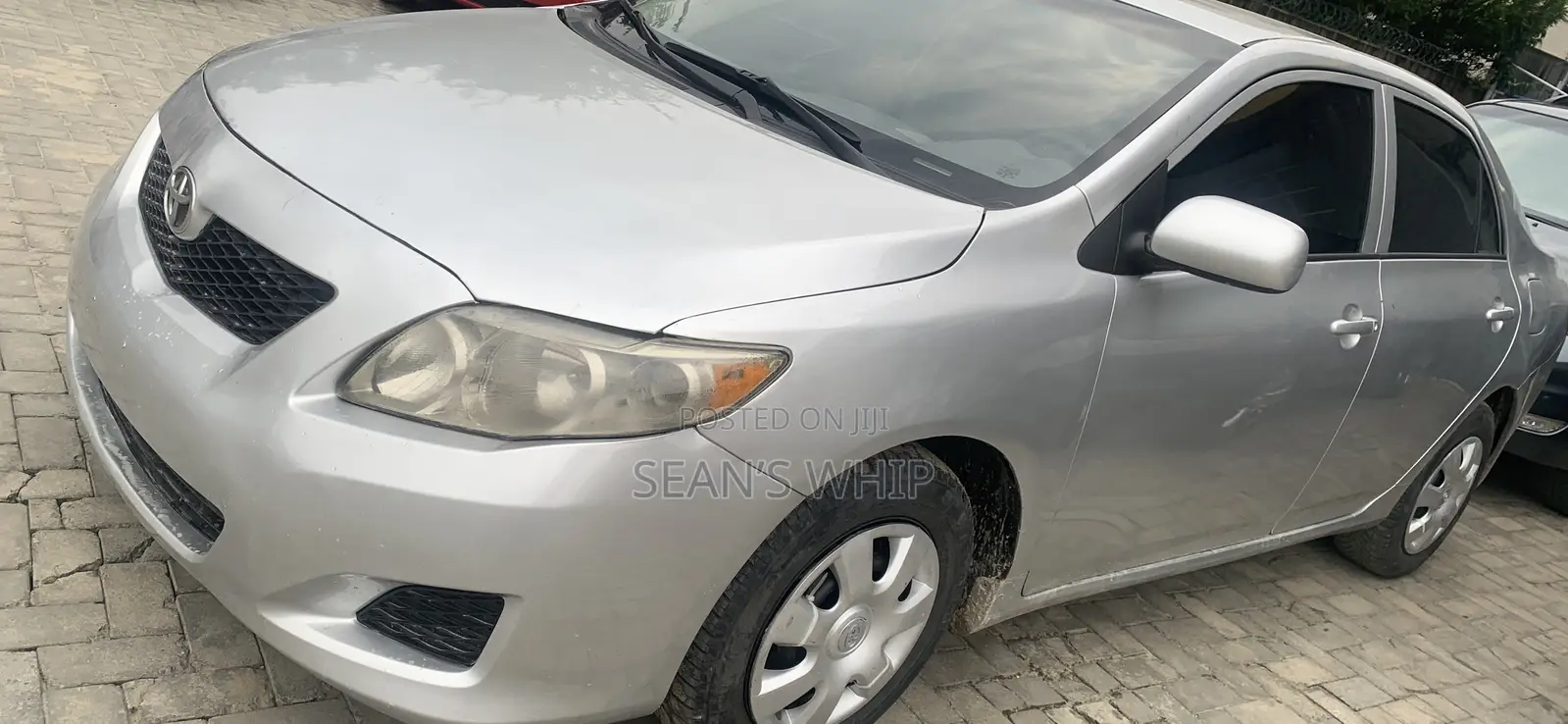 Toyota Corolla LE 4dr Sedan (1.8L 4 cyl 4A) 2009 Silver