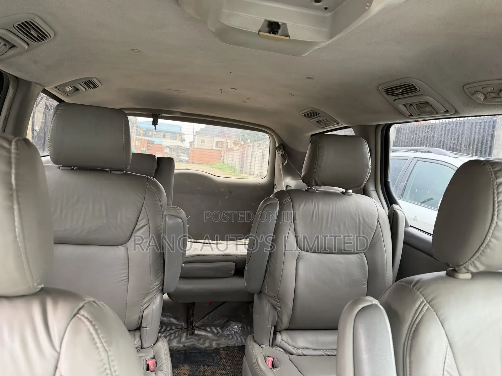 Toyota Sienna LE AWD 2005 Gold