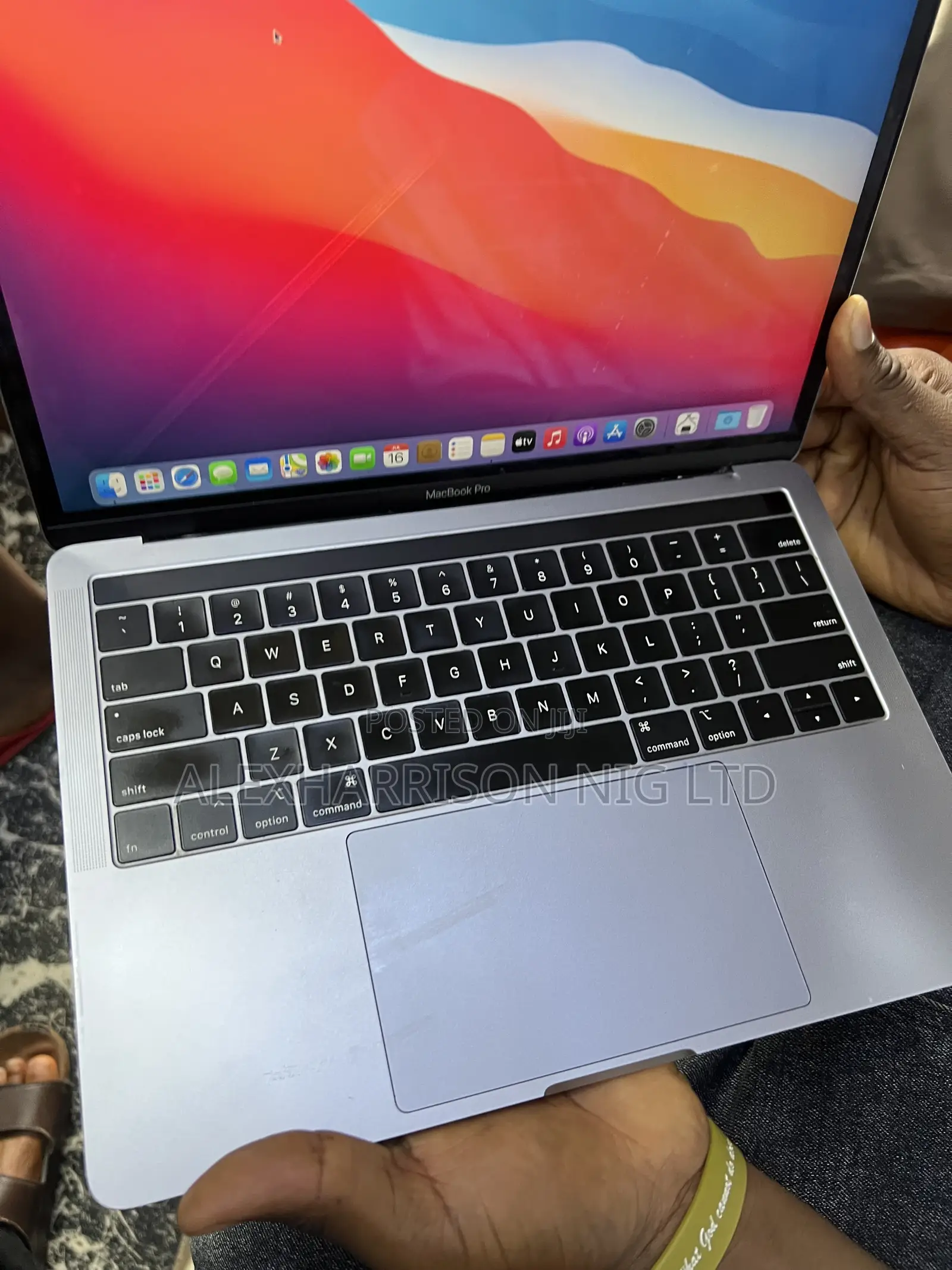 Laptop Apple MacBook Pro 2019 8GB Intel Core i5 SSD 128GB