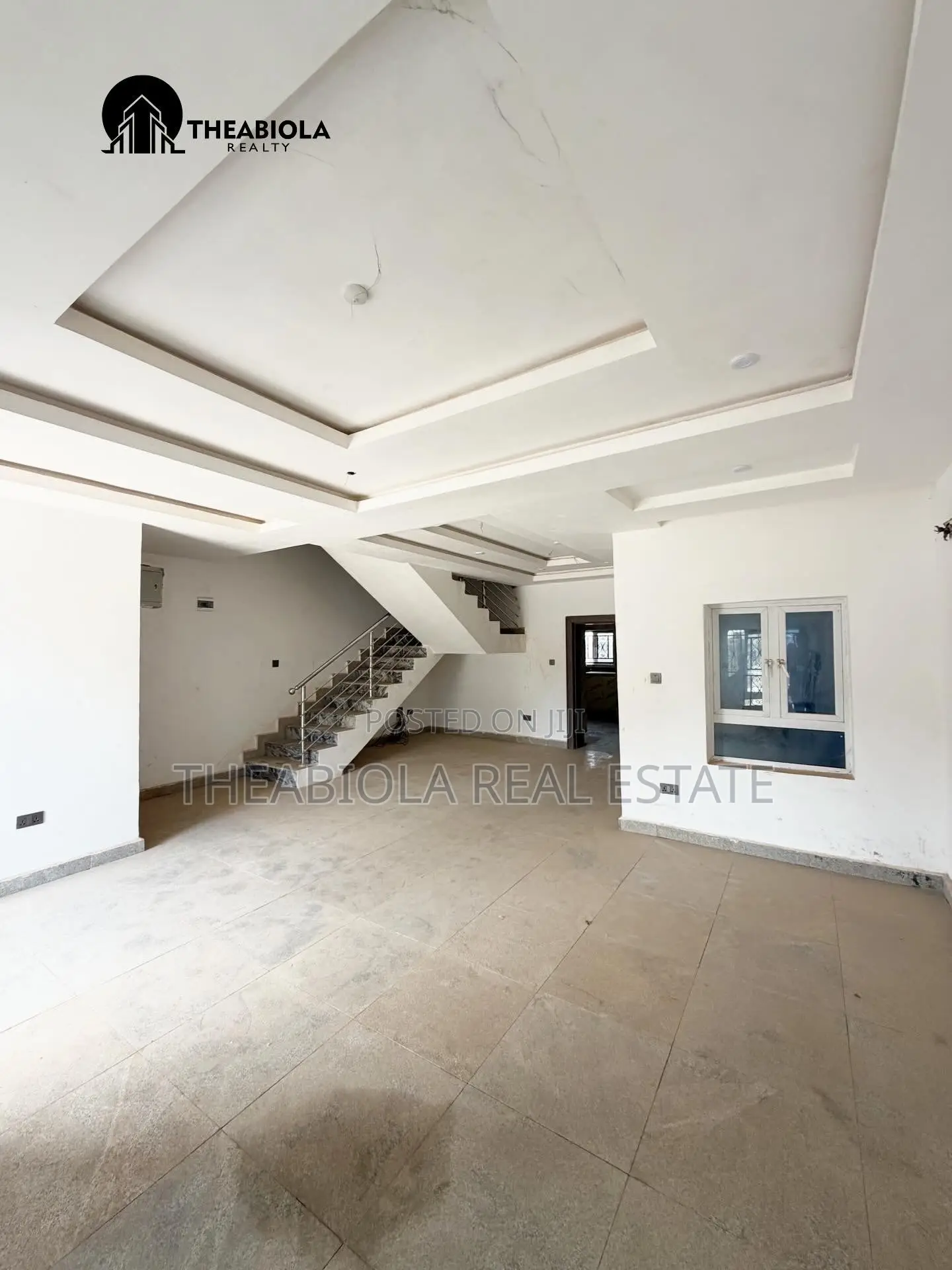 4bdrm Townhouse/Terrace in Apo Kaura, Abuja for sale