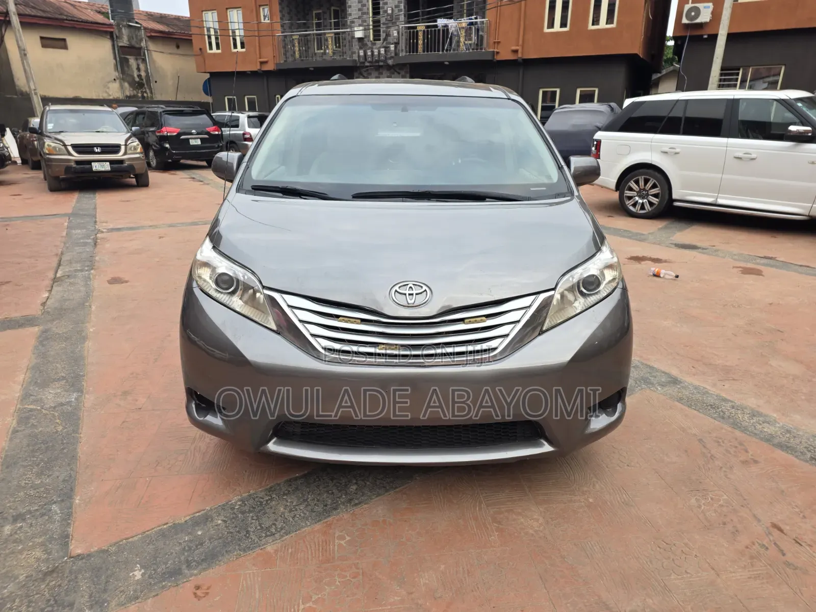 Toyota Sienna 2010 Gray