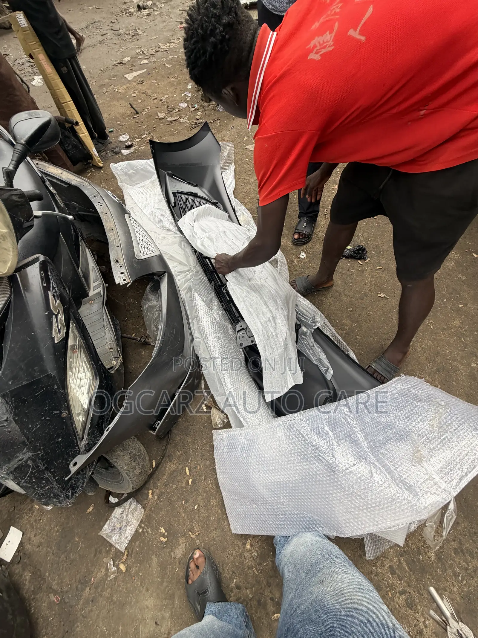 Complete Bumper Camry 2024 / 2025 Available LE