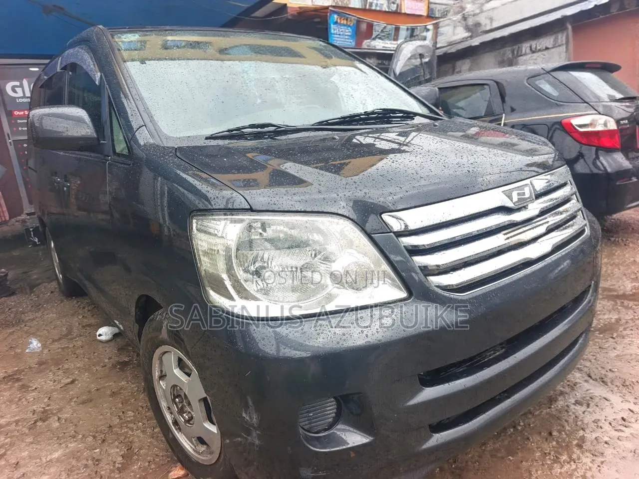 Toyota Noah 2.0 FWD (8 Seater) 2004 Black