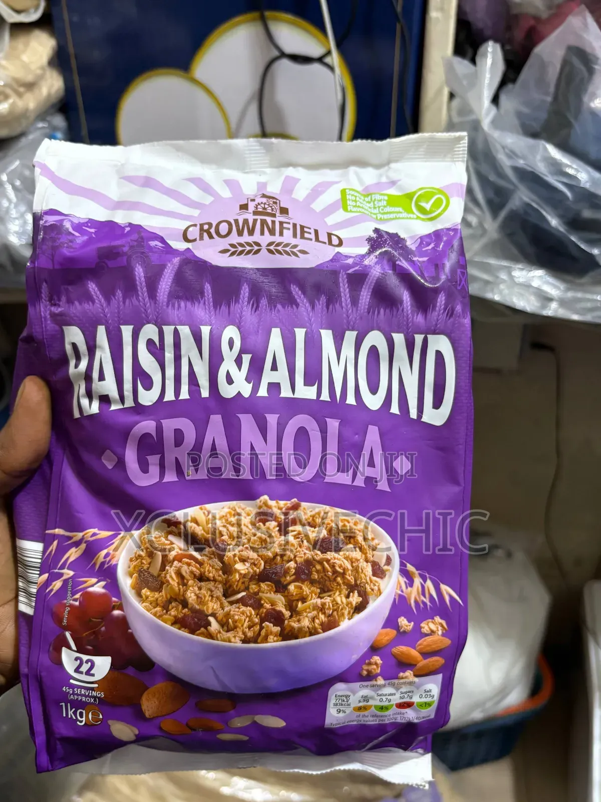 Crownfield Raisin Almond Granola