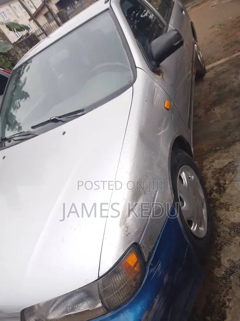 Nissan Almera Tino 2004 Silver