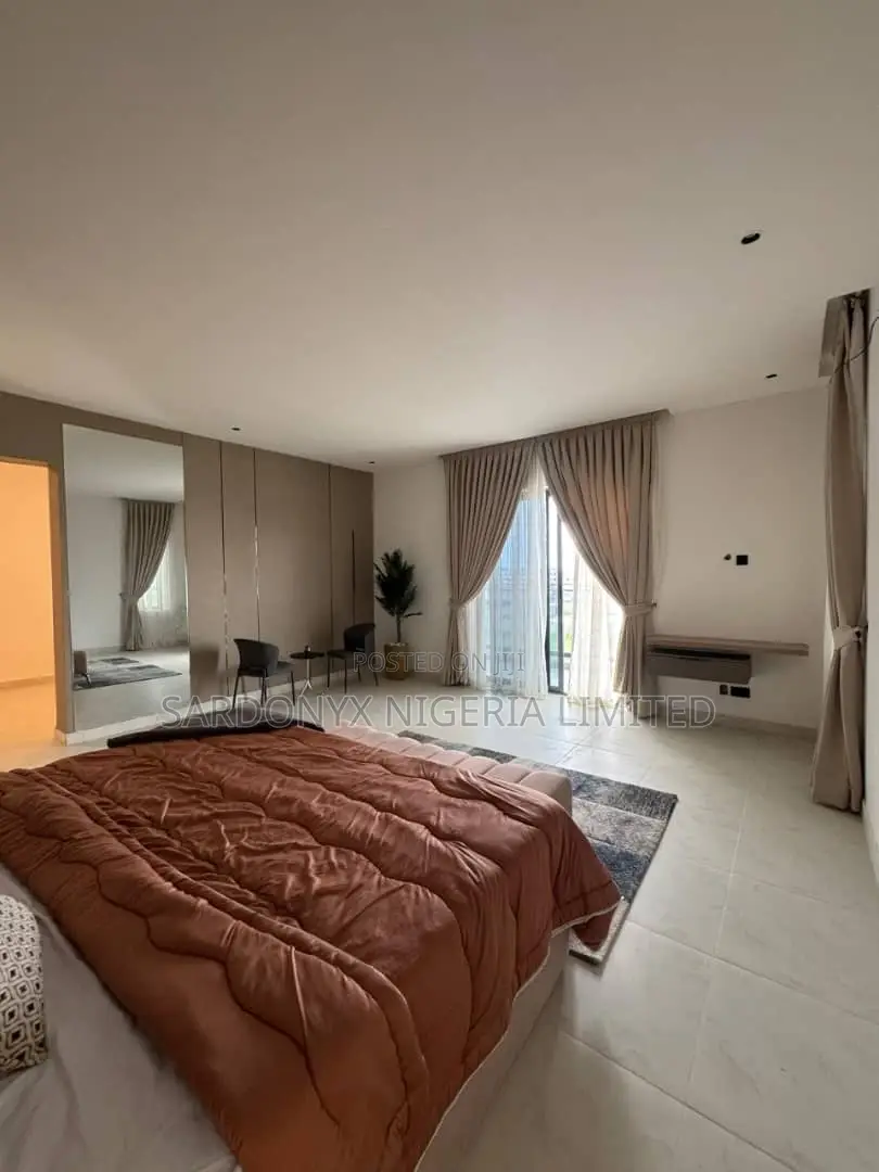 4bdrm Duplex in Lekki Phase 1 for sale
