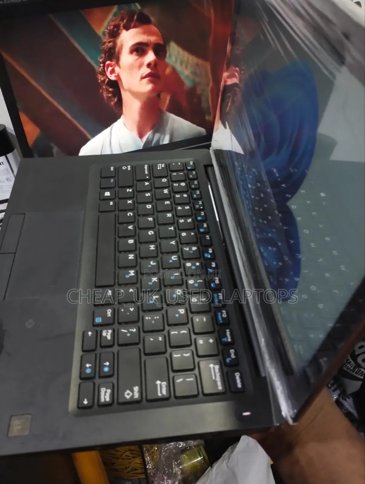 Laptop Dell Latitude 7390 8GB Intel Core i7 SSD 256GB