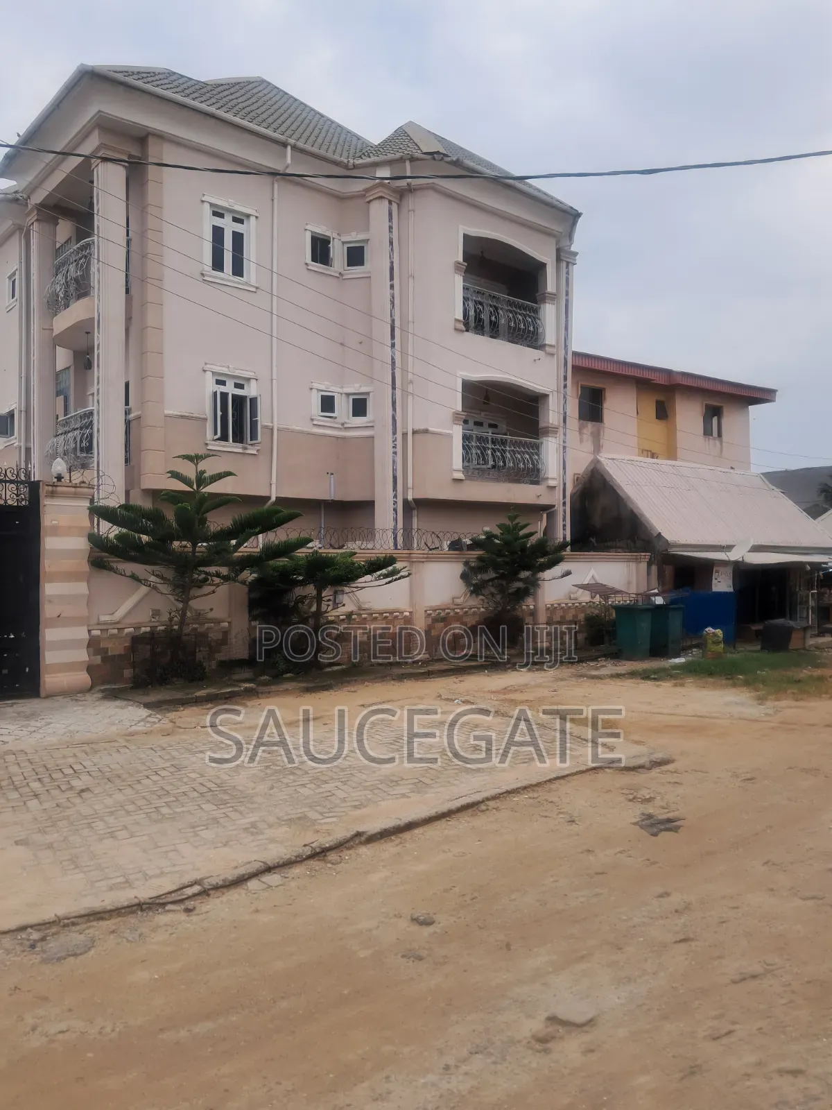 3bdrm House in Off Redgate, Satellite Town for rent