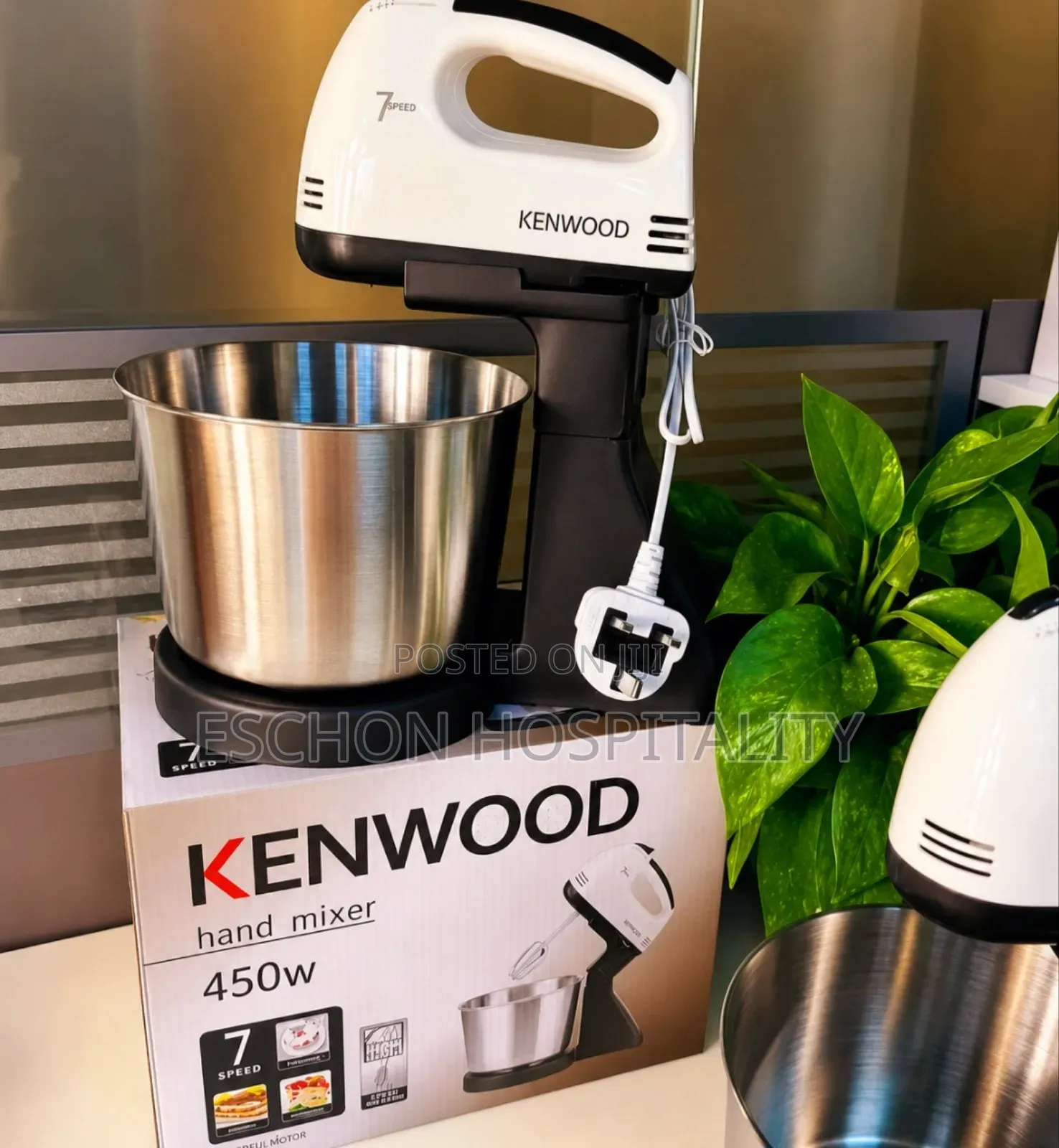 480W Kenwood 7 Speed Stand Mixer 2.5L
