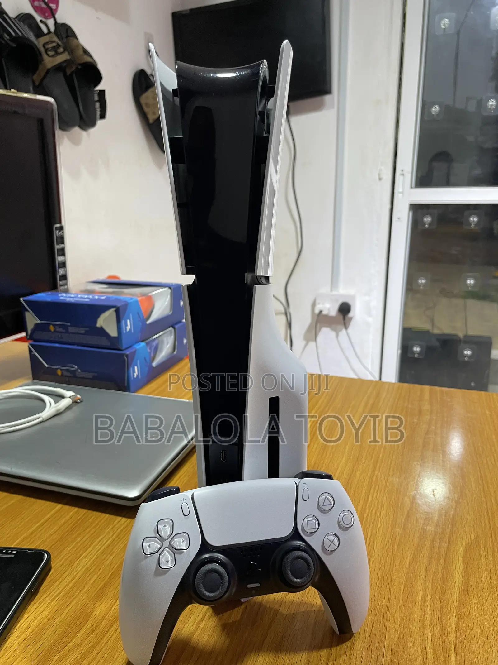 Neatly Used Ps5 Slim With One Controller