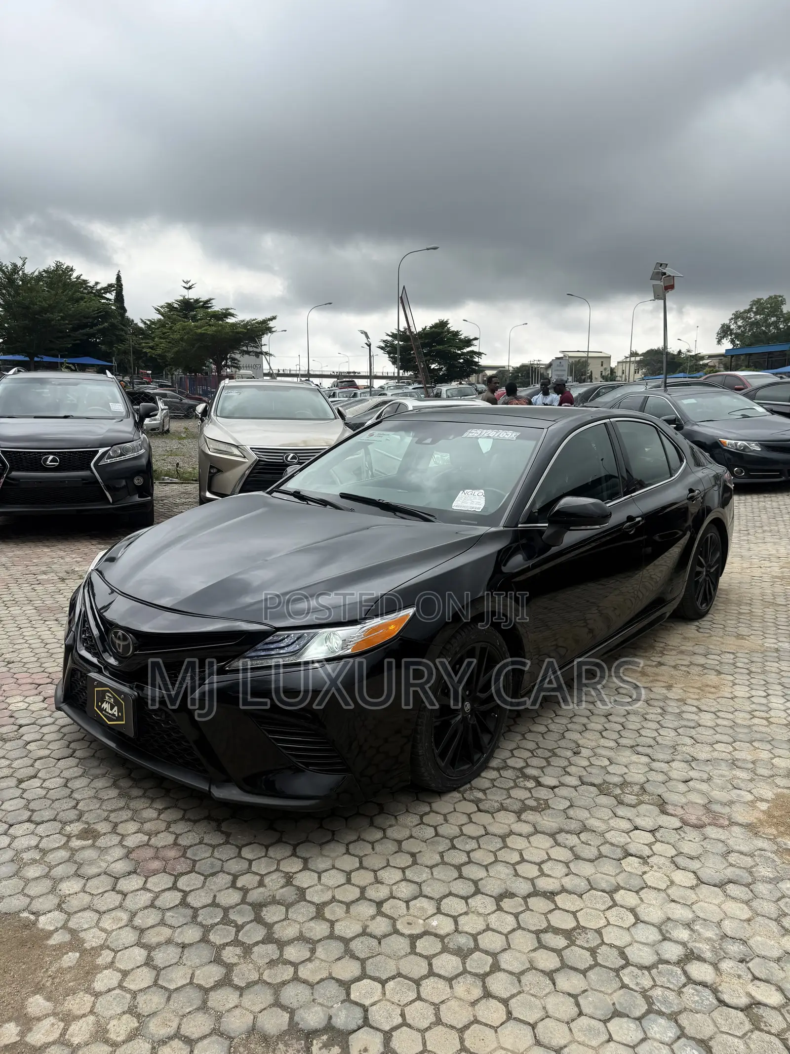 Toyota Camry XSE V6 FWD (3.5L 6cyl 8AM) 2018 Black