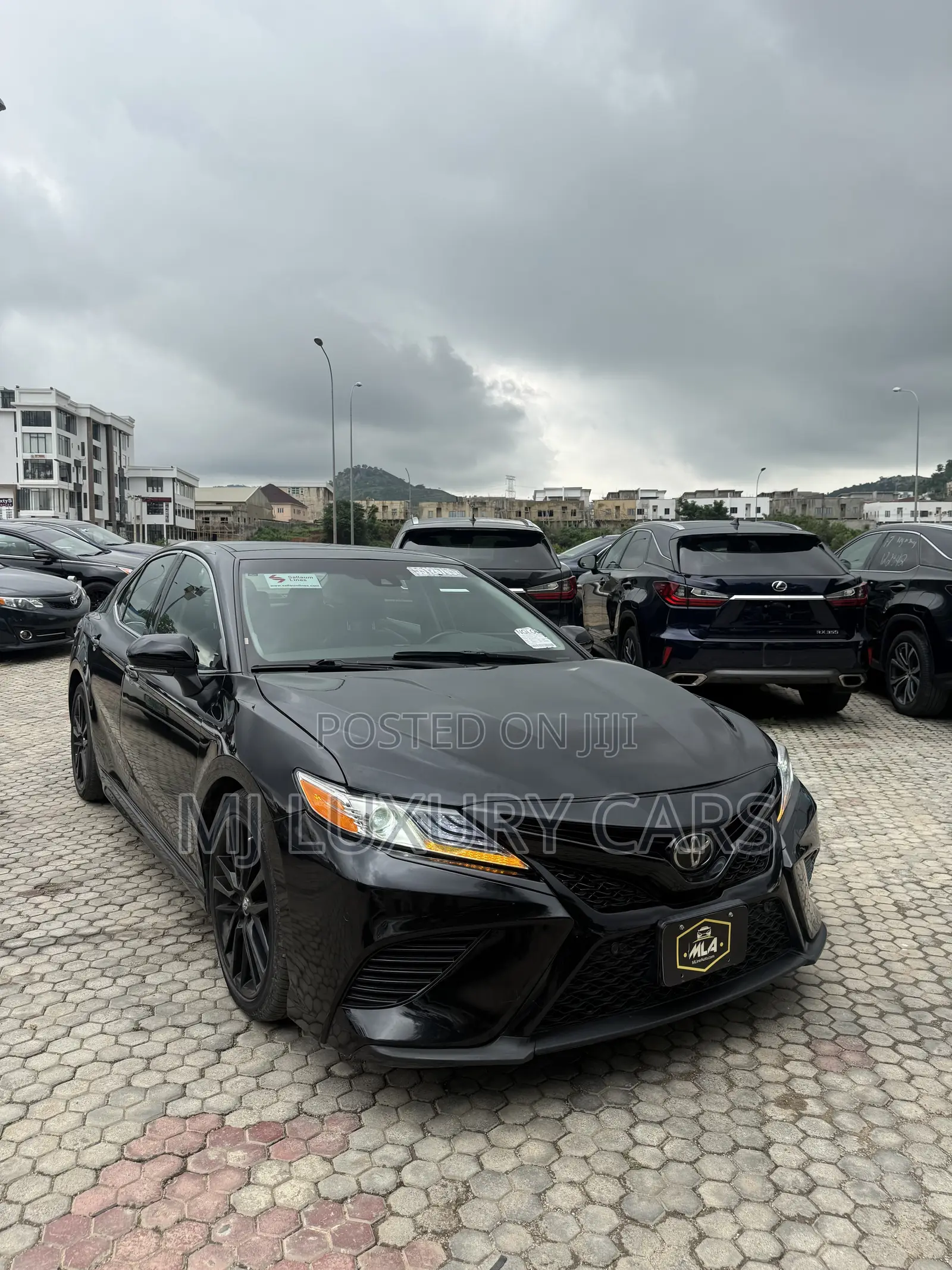 Toyota Camry XSE V6 FWD (3.5L 6cyl 8AM) 2018 Black