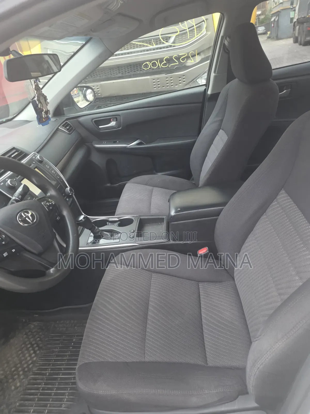 Toyota Camry 2017 White
