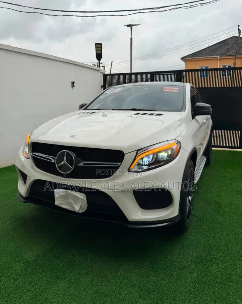 Mercedes-Benz GLE-Class 2016 White