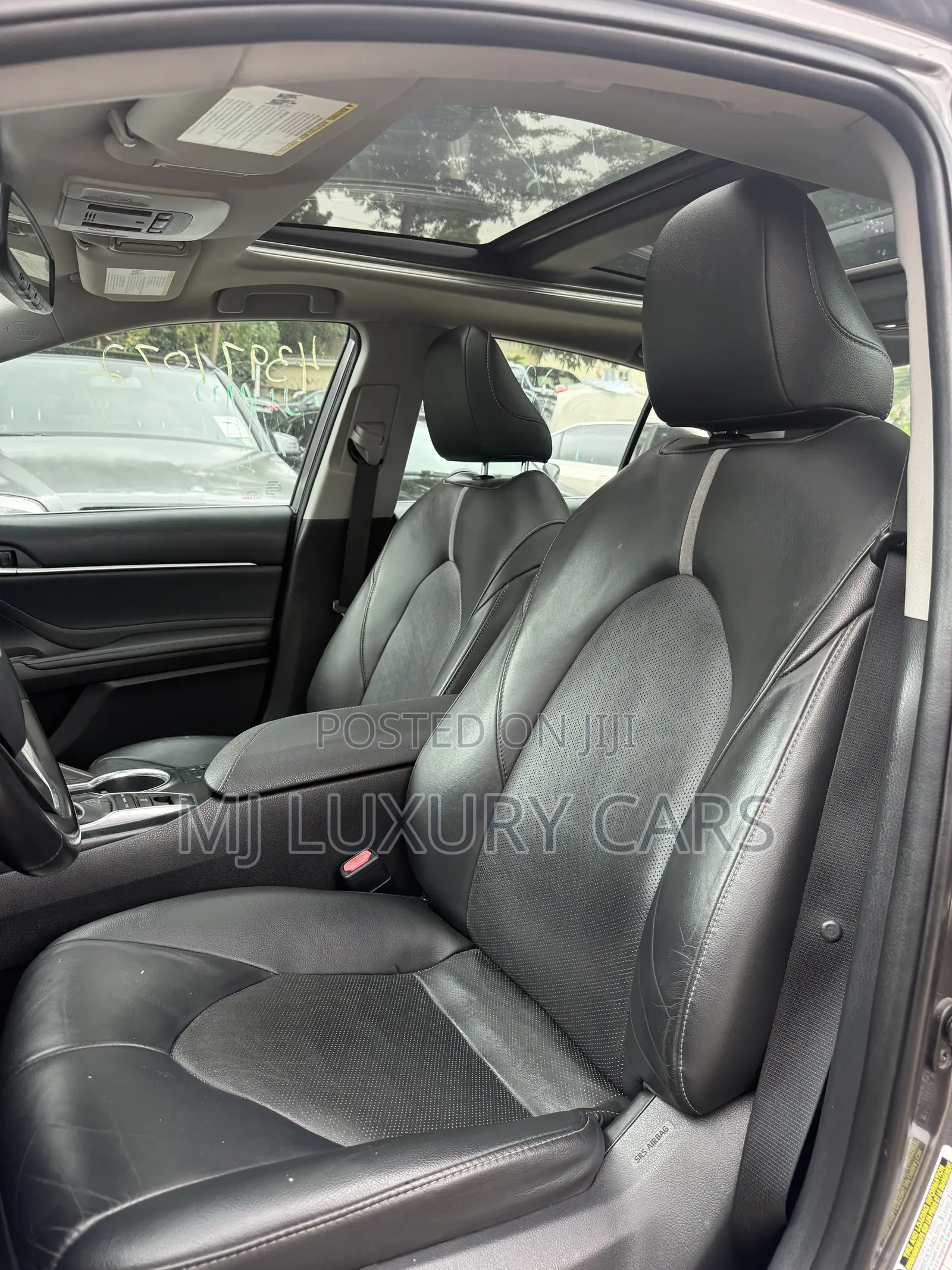 Toyota Camry XSE FWD (2.5L 4cyl 8AM) 2018 Gray