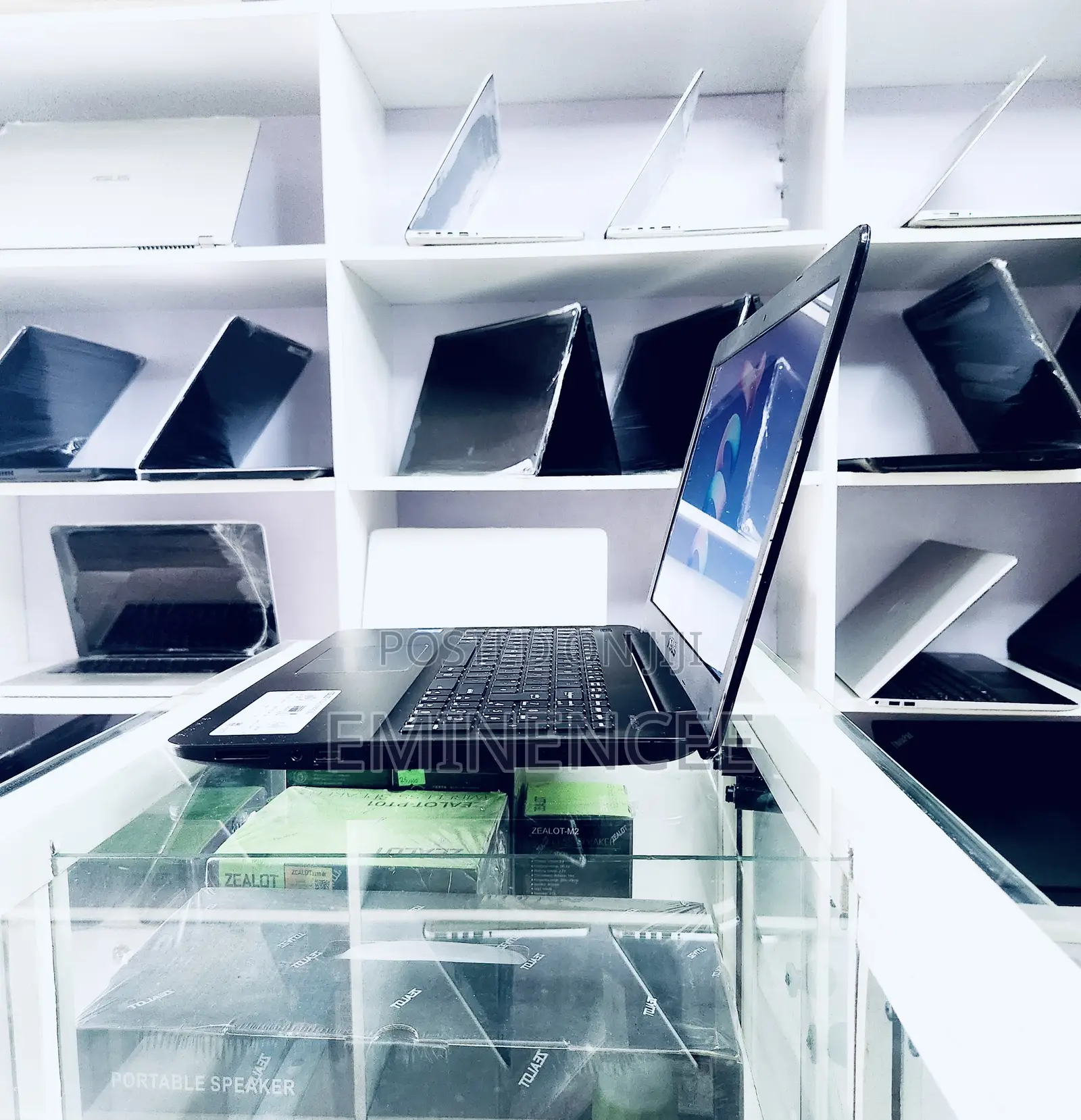 Laptop Asus X555LA 8GB Intel Core i3 HDD 500GB