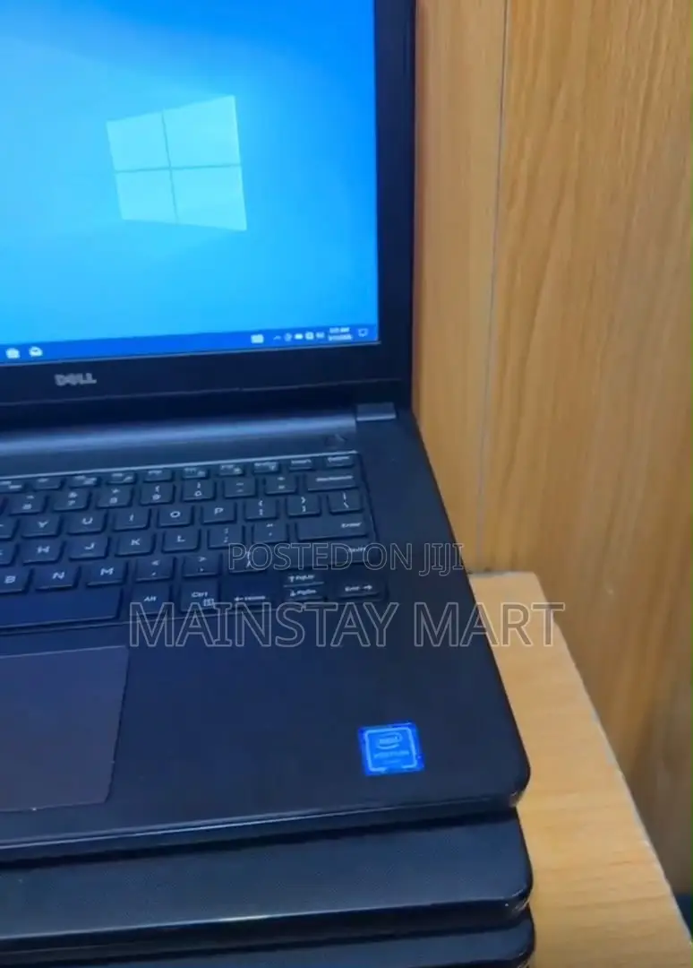 Laptop Dell Inspiron 14 3452 4GB Intel Pentium SSD 128GB