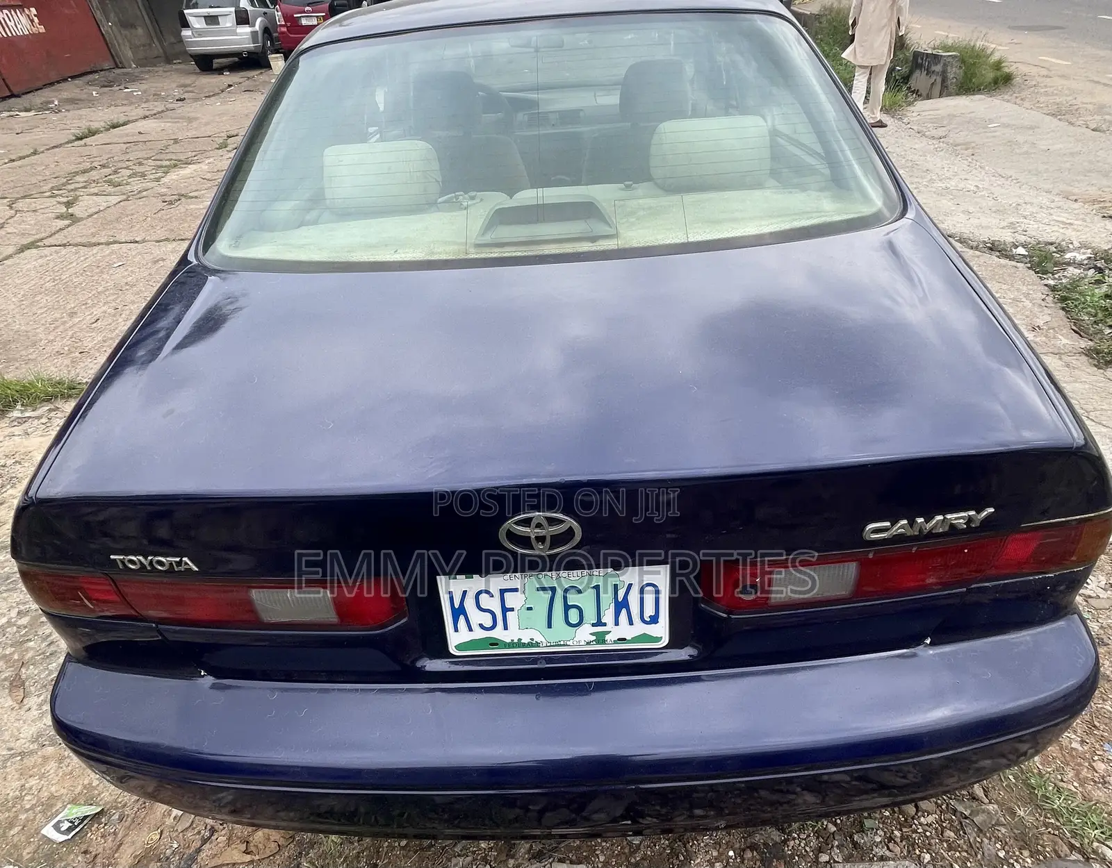 Toyota Camry 2000 Purple
