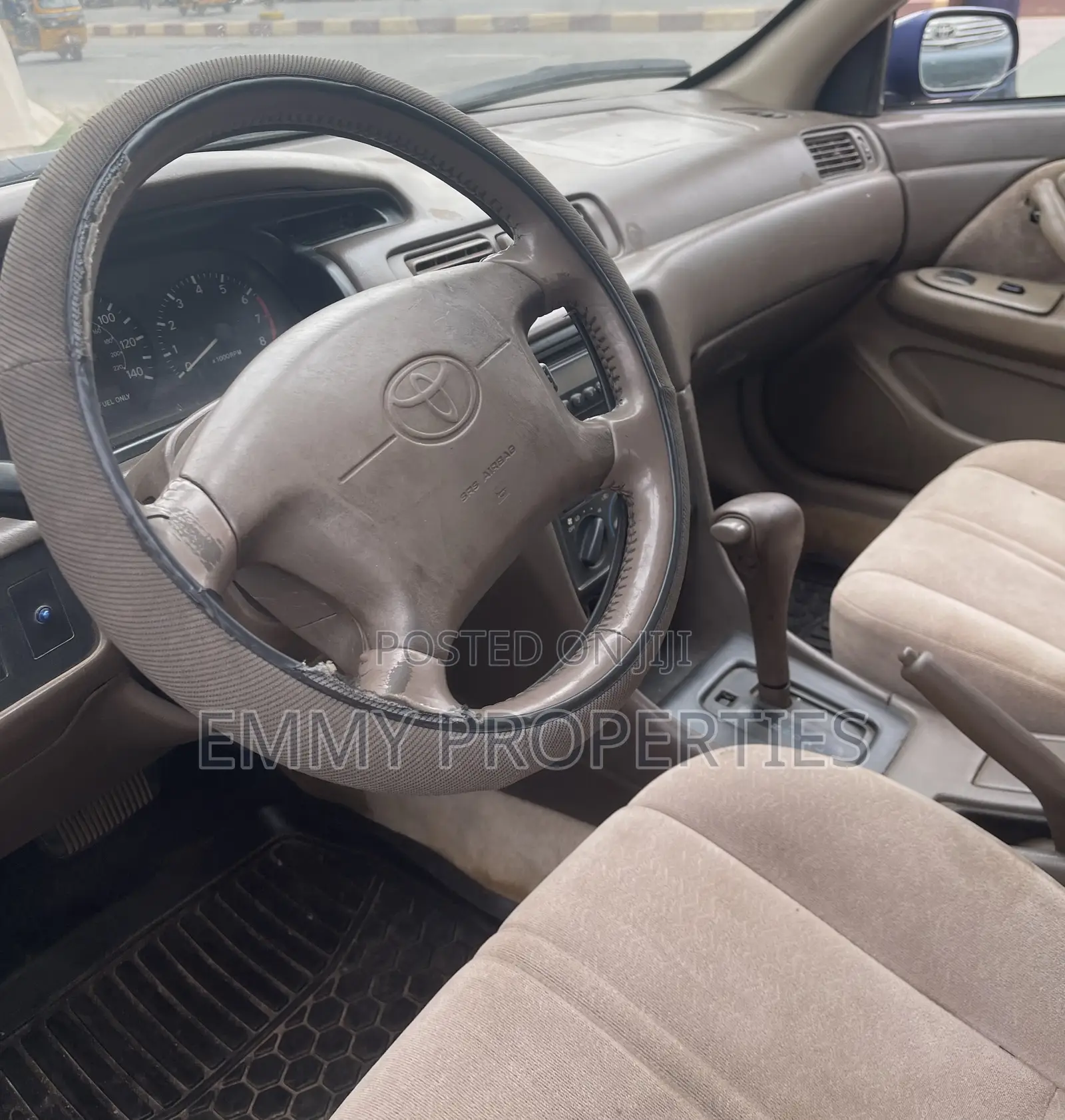 Toyota Camry 2000 Purple