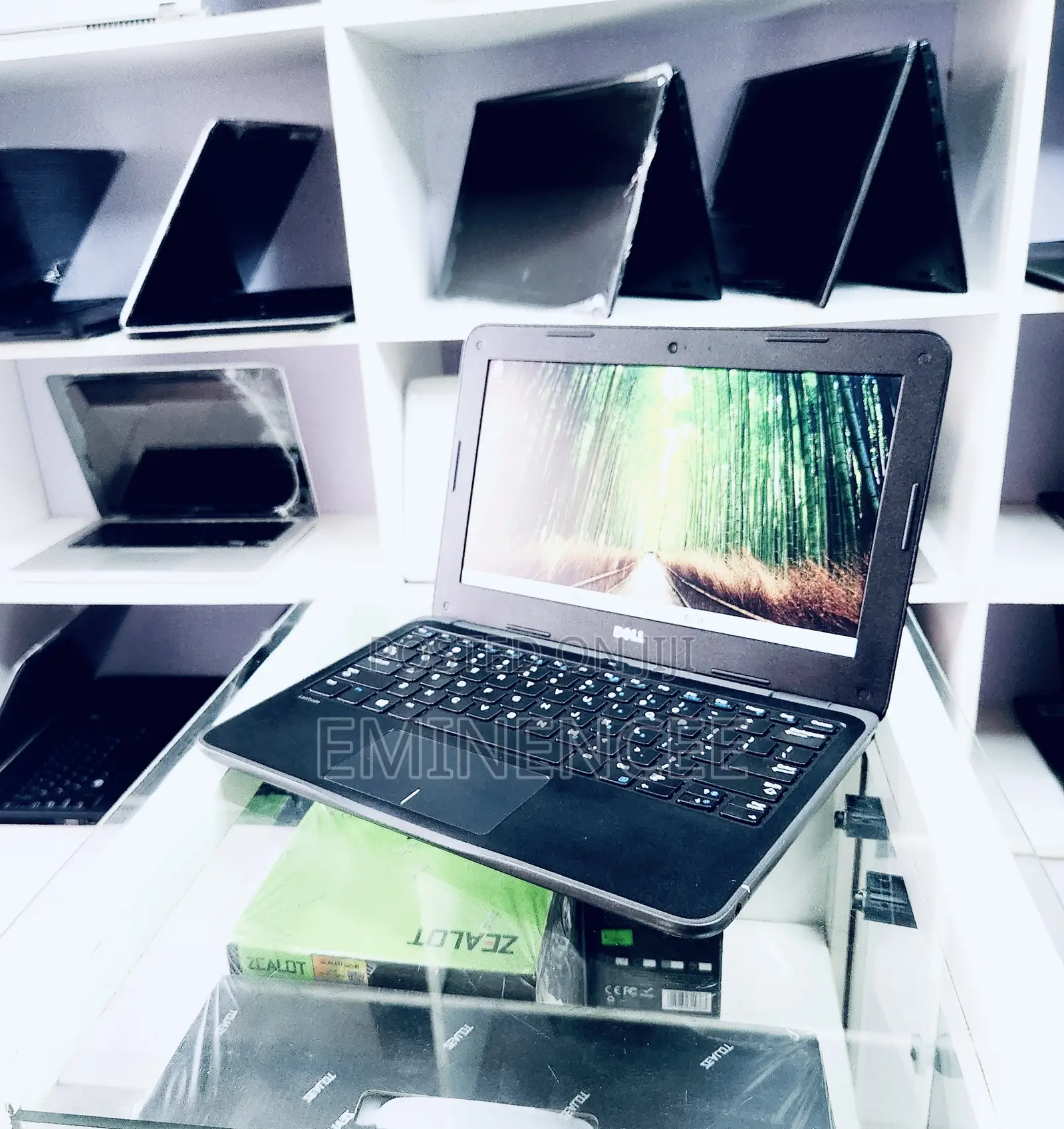 Laptop Dell Latitude 3180 4GB Intel Pentium eMMC 60GB
