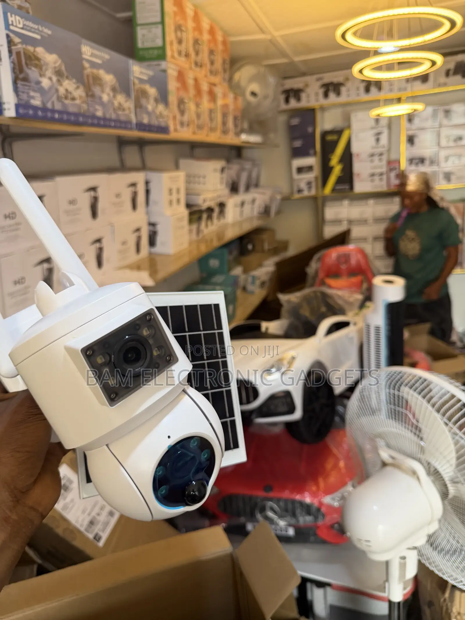 UBox 4G Solar CCTV Camera – Dual Lens