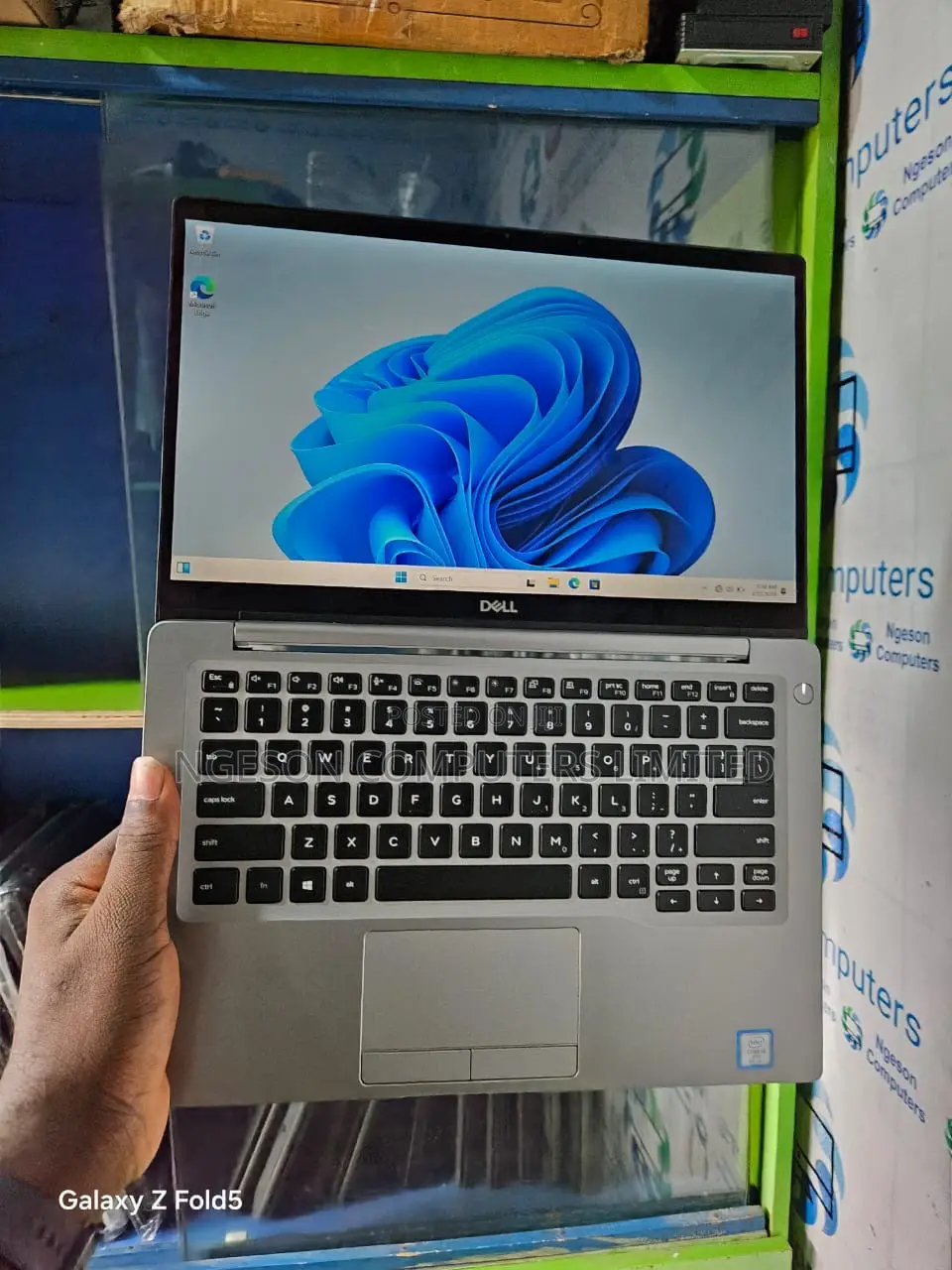 Laptop Dell Latitude 7400 16GB Intel Core i5 SSD 256GB