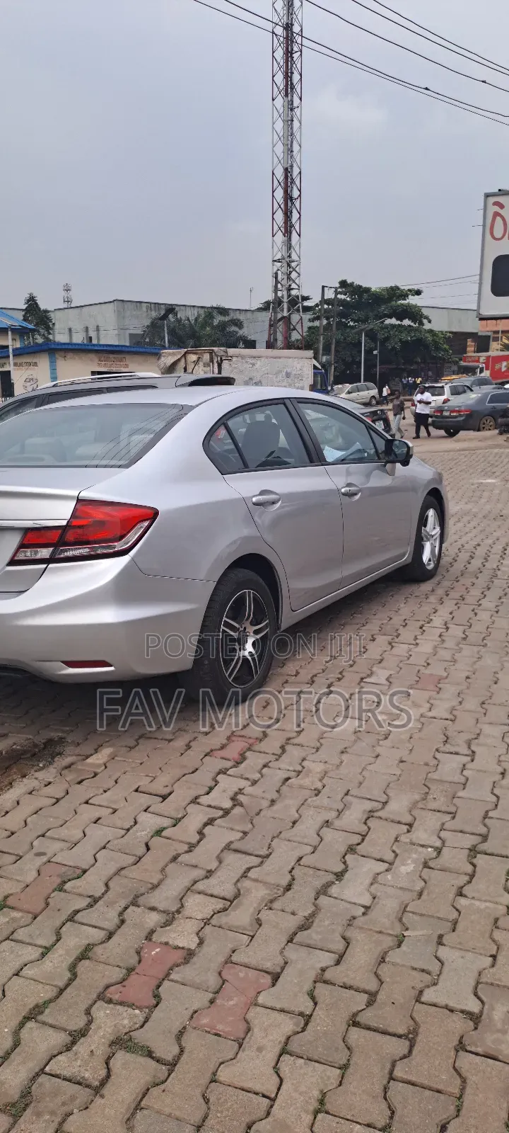 Honda Civic EX-L w/Navigation 4dr Sedan (1.8L 4cyl CVT) 2015 Silver