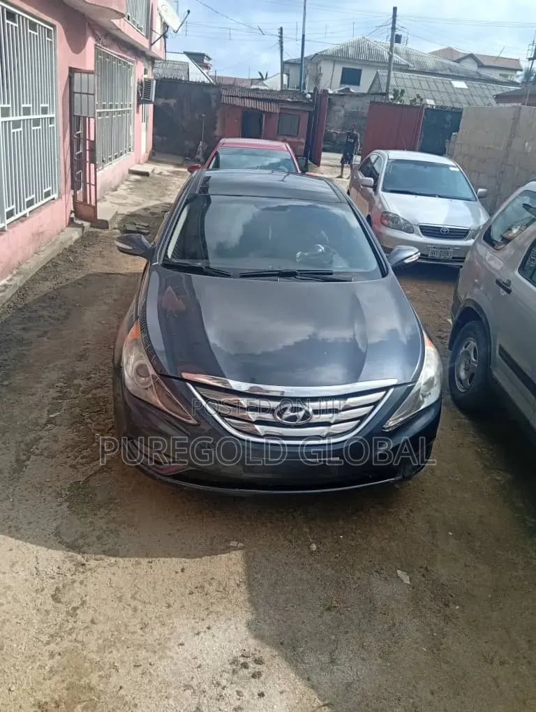 Hyundai Sonata 2013 Rear Light