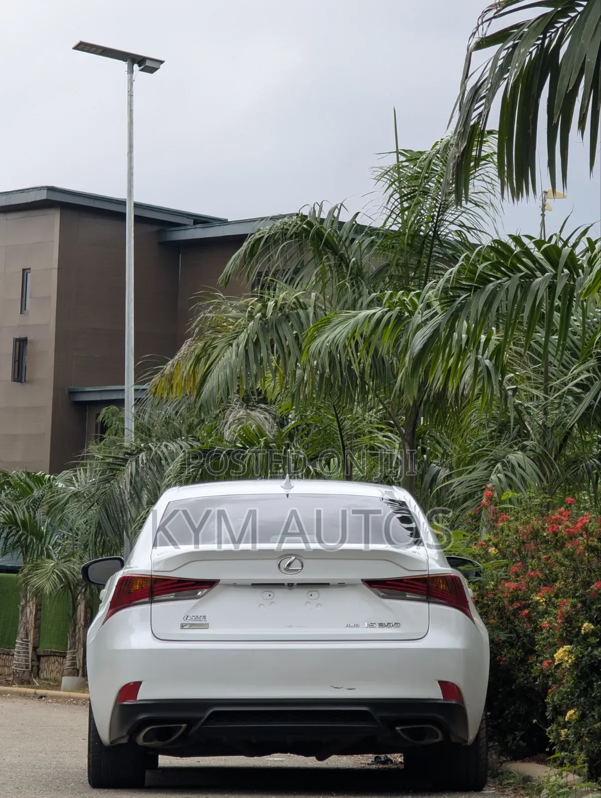 Lexus IS 2017 White