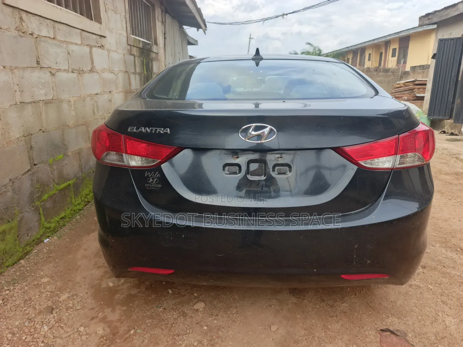 Hyundai Elantra 2012 Black