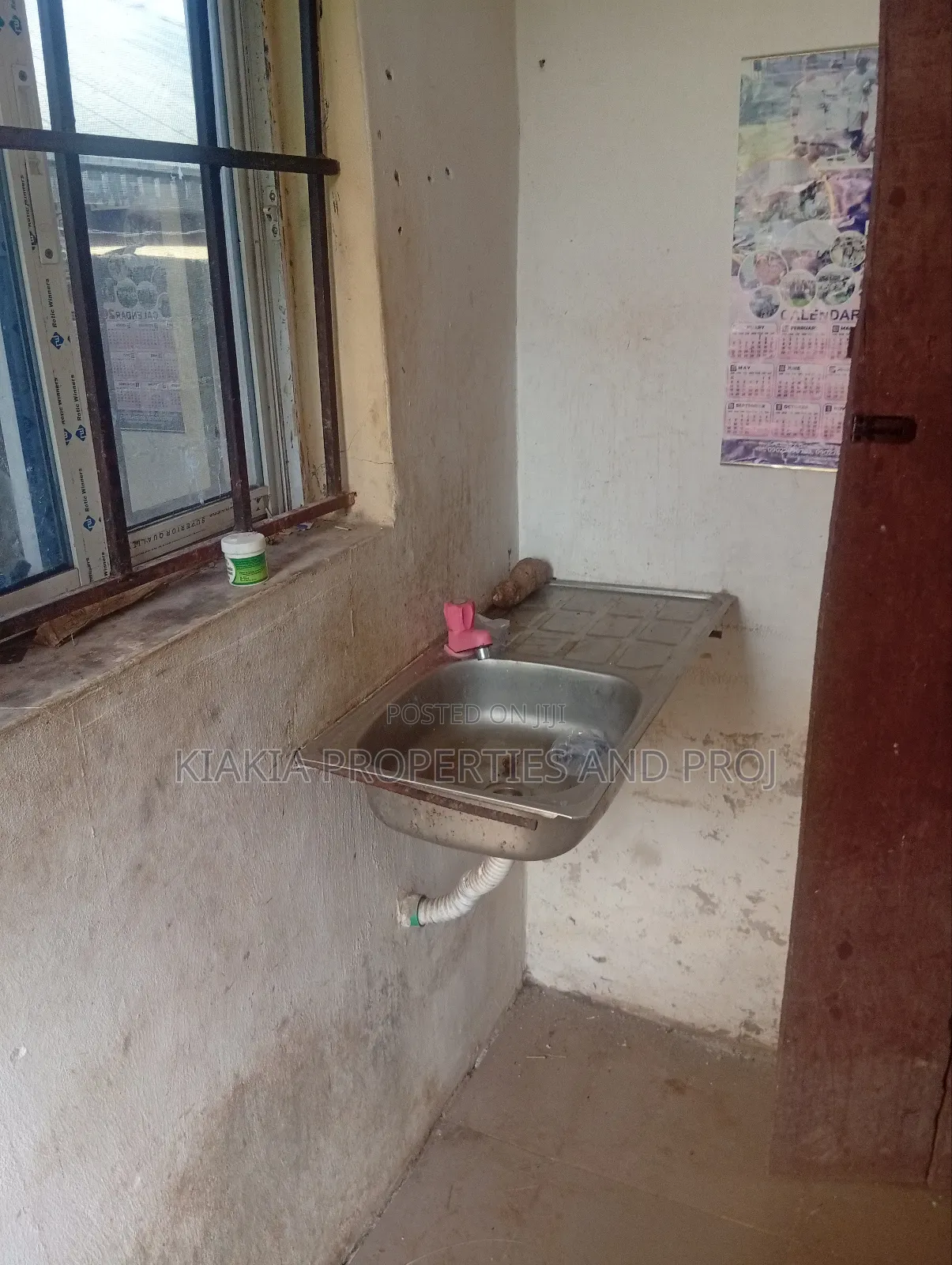 1bdrm Bungalow in Olorunda Akobo for sale