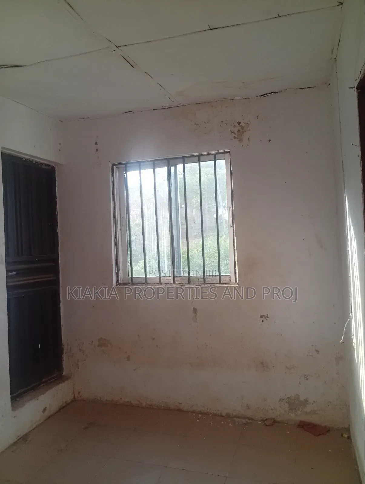 1bdrm Bungalow in Olorunda Akobo for sale