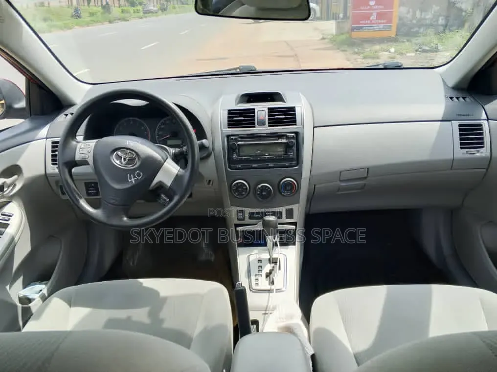 Toyota Corolla 2012 Red