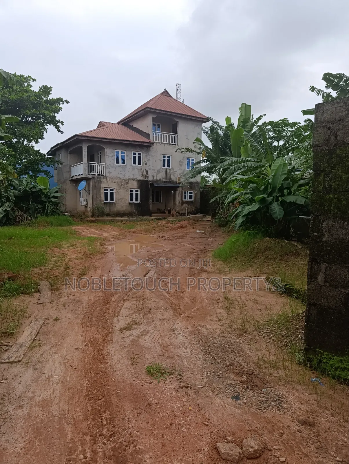 6bdrm Duplex in Liasu Road Ikotun, Iseri Olofin for sale