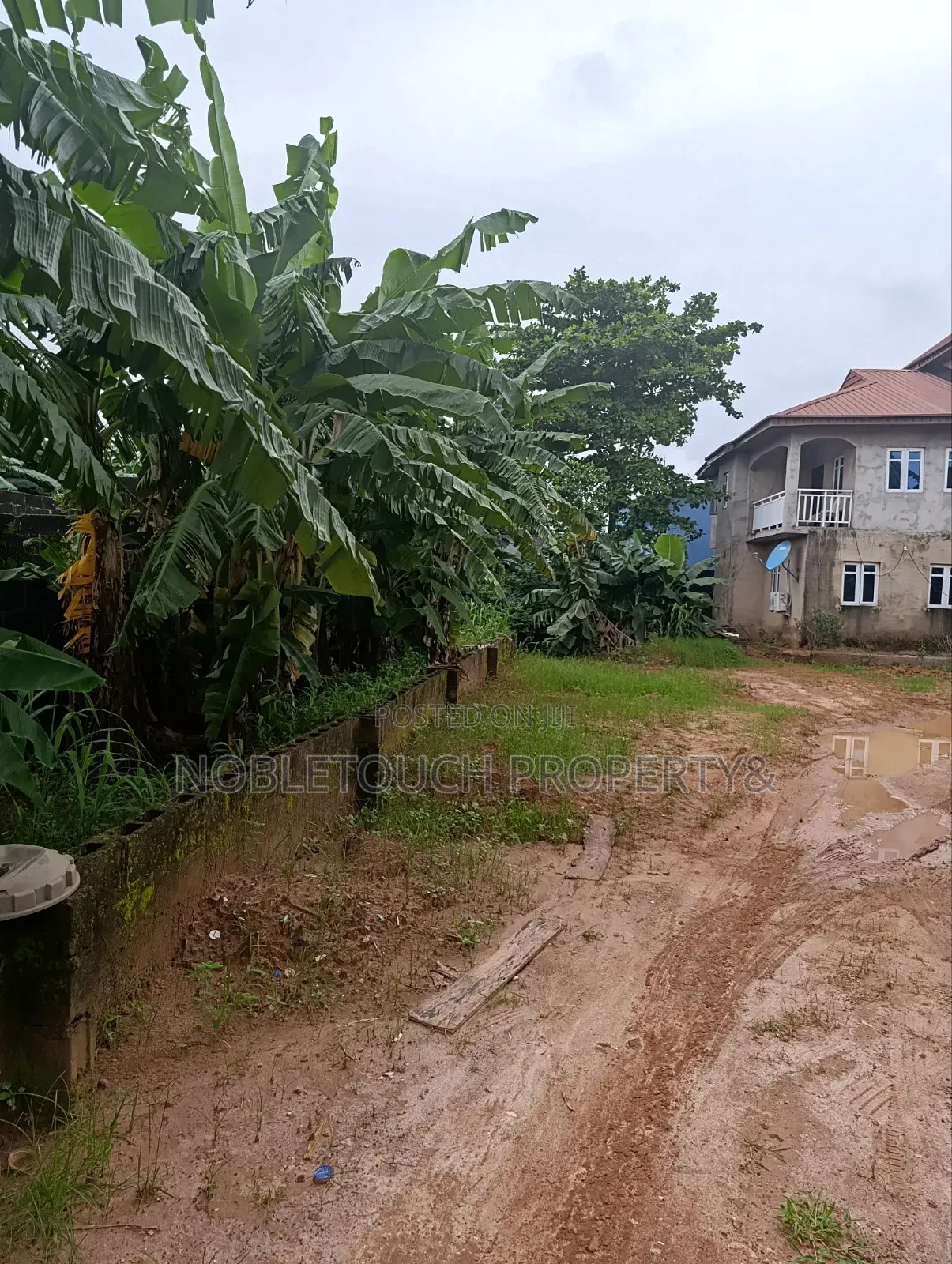 6bdrm Duplex in Liasu Road Ikotun, Iseri Olofin for sale