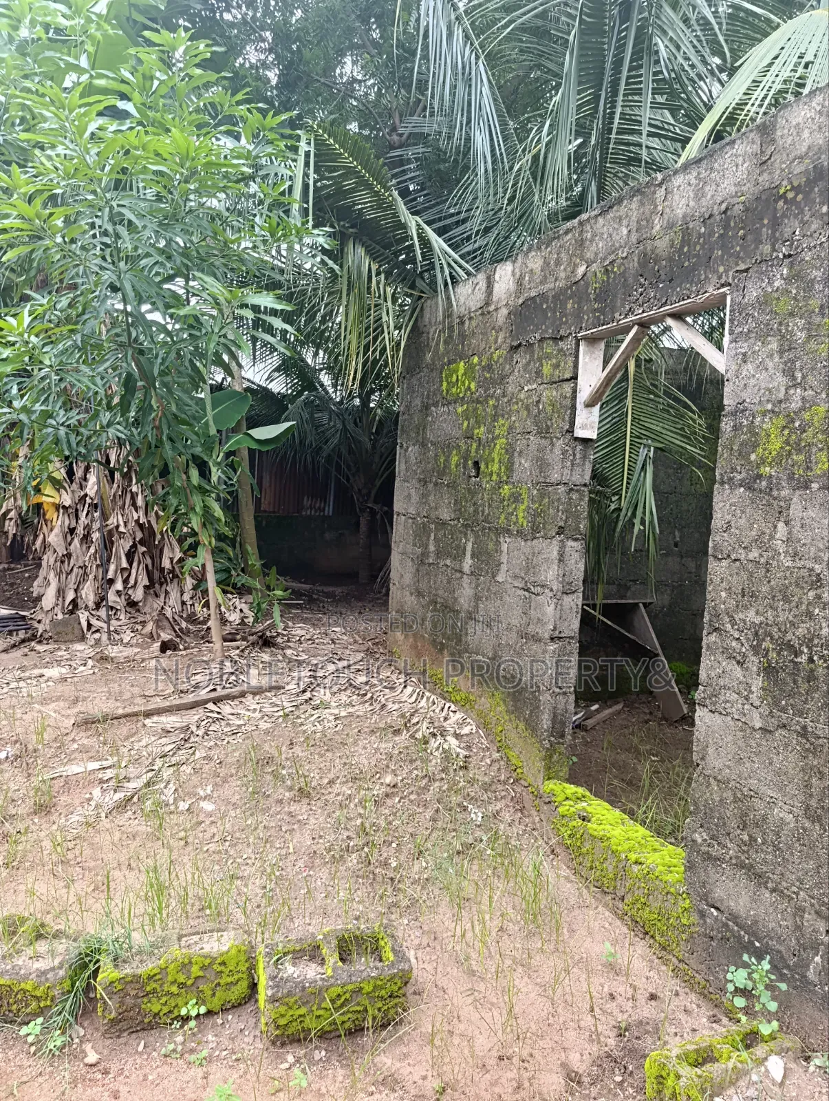 6bdrm Duplex in Liasu Road Ikotun, Iseri Olofin for sale