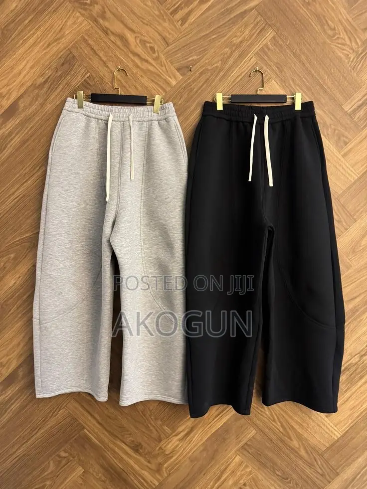 Premium Unisex Wide-Leg Jogger Sweatpants – Soft Casual Track Trousers