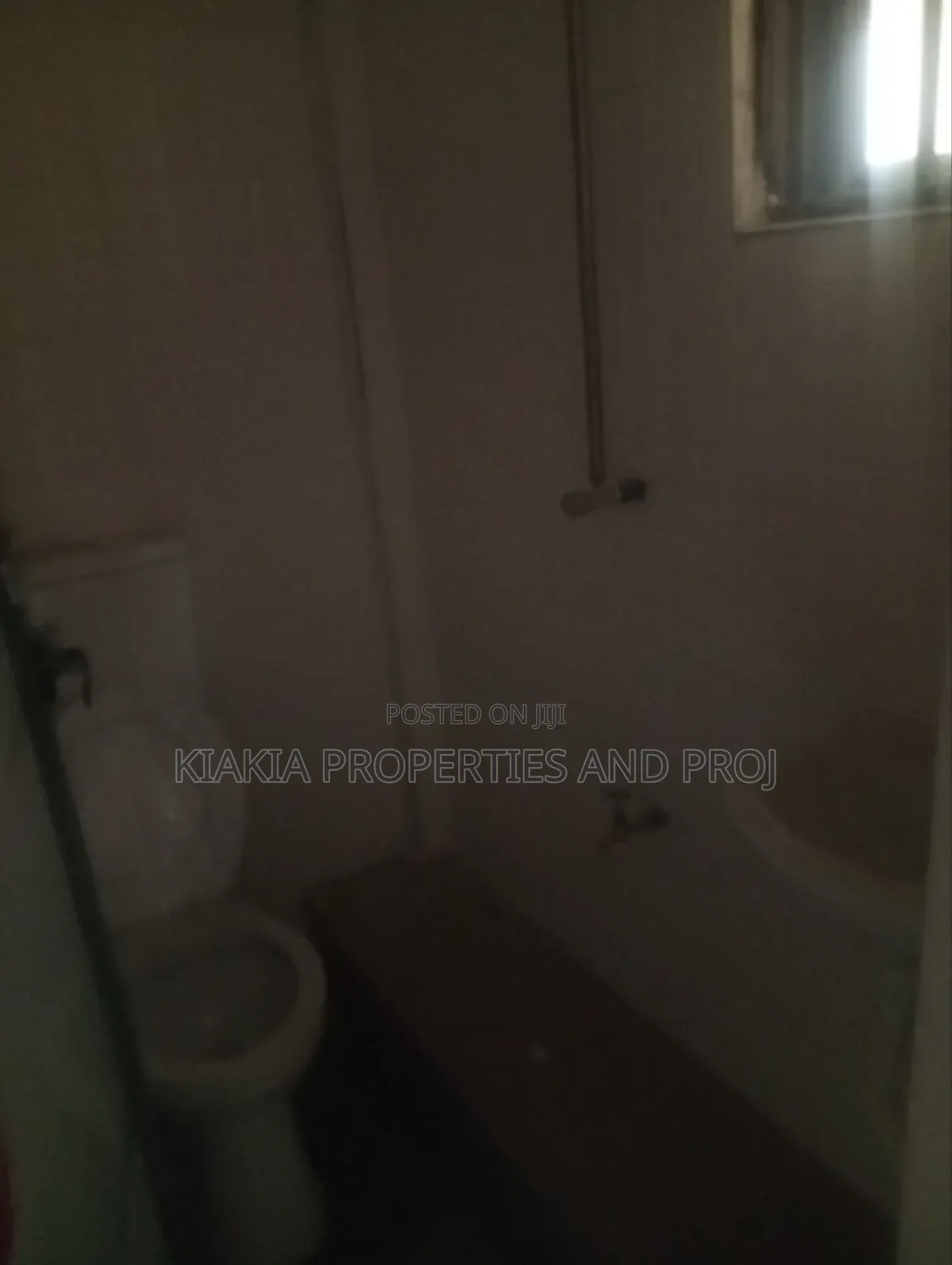 6bdrm Bungalow in Moniya for sale