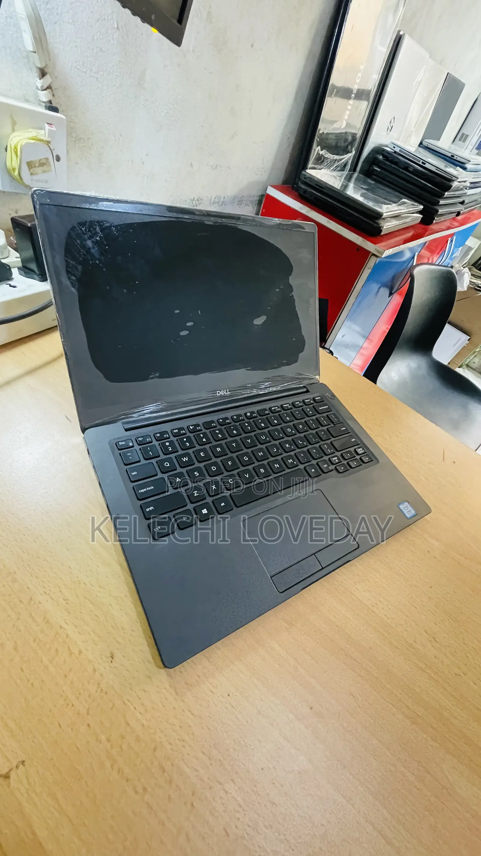 Laptop Dell Latitude 7300 8GB Intel Core i5 SSD 256GB