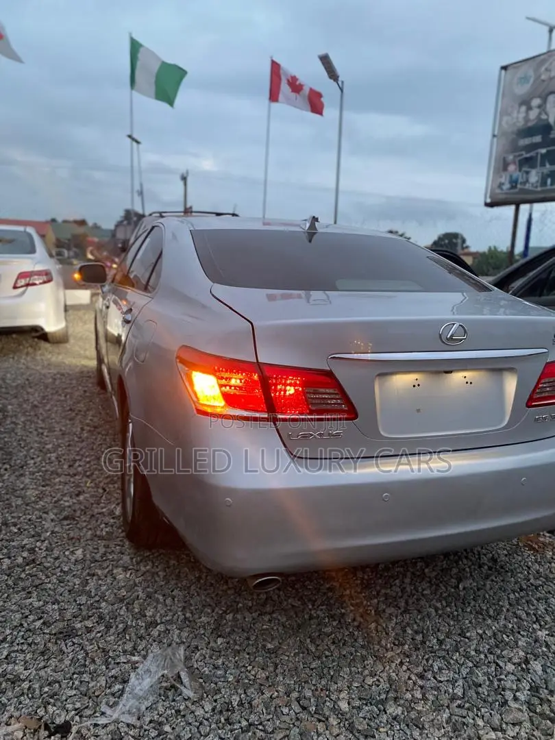 Lexus ES 350 2010 Silver